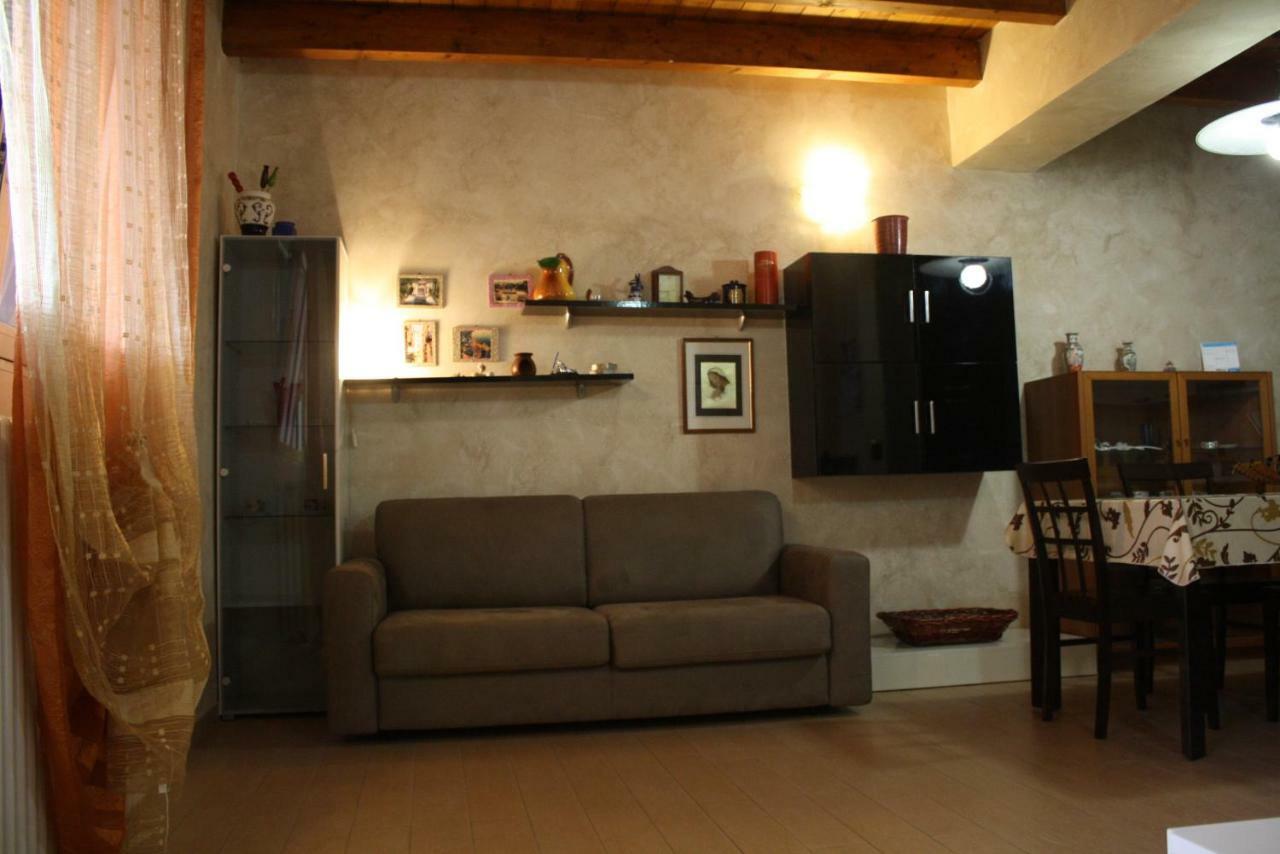 Casa-B&B Bouganville Attico 85 Mq Barletta Exterior photo