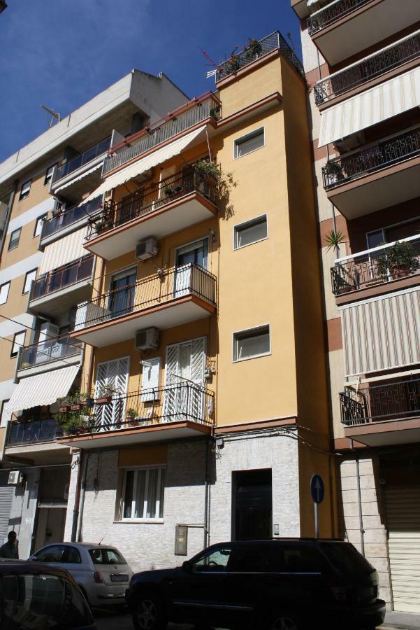 Casa-B&B Bouganville Attico 85 Mq Barletta Exterior photo